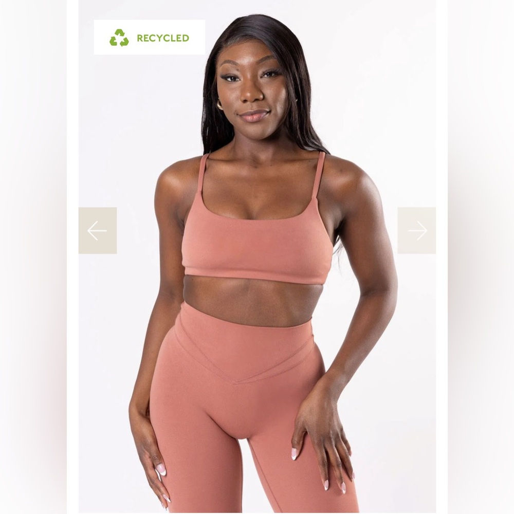NWT ParagonFitwear Essential Bralette size small